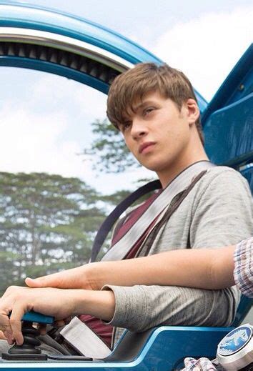 Nick Robinson Jurassic World