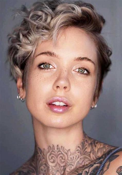 Short Hairstyles Fashionactivation Short Wavy Hair Thick Hair Styles Short Curly Pixie