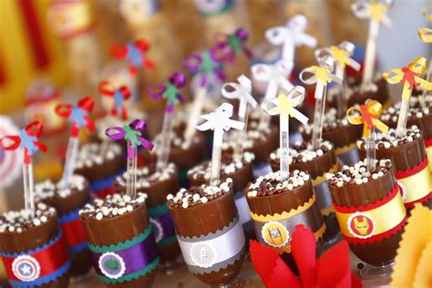 Mesa de Doces para Festa Infantil 60 Inspirações