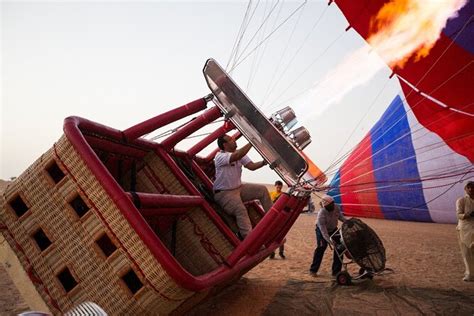 Amazing Dubai Hot Air Balloon Sightseeing