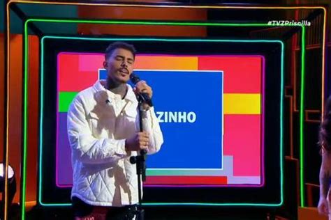 Livinho Faz Cover De Ana Carolina E Impressiona Internautas Veja V Deo