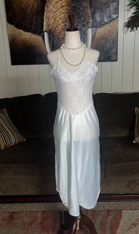 Lady Lynn Vintage White Babydoll Lingerie Gem