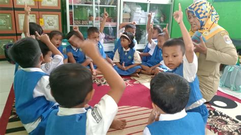 Pengembangan Kemampuan Sosial Emosional Anak Usia Dini Dengan Metode