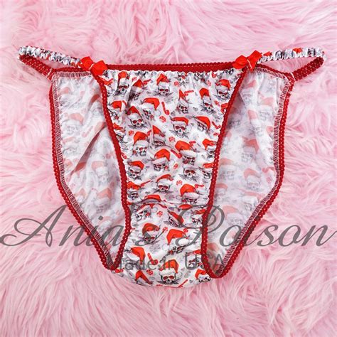 Christmas SATIN Panties Rare Santa Skulls Red White VTG 80s Style Cute