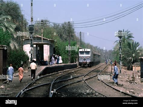 Railway Train Egypt Hi Res Stock Photography And Images Alamy