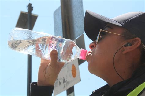 Llaman A Extremar Precauciones Por El Golpe De Calor Periodico