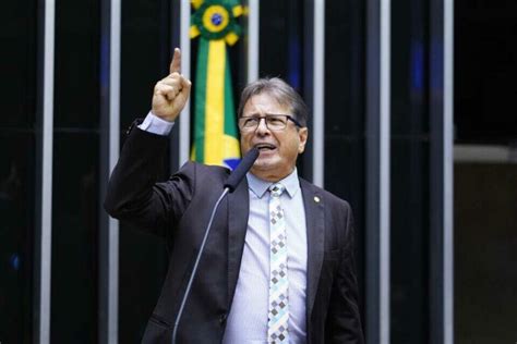 Que Ele Tenha Sa De Para Voltar Pris O Diz Deputado Sobre