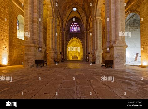 Abbaye De Fontfroide Immagini E Fotografie Stock Ad Alta Risoluzione