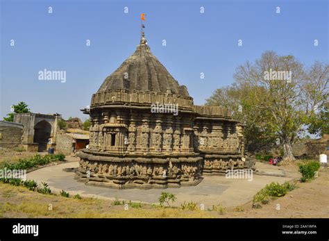 Carved exterior view of Kopeshwar Temple, Khidrapur, Maharashtra Stock ...