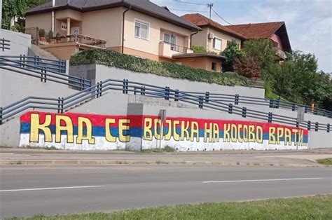 U Banjaluci Osvanuo Grafit Kad Se Vojska Na Kosovo Vrati Banjaluka Net