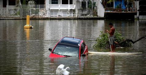 Tragedia Por Las Lluvias Torrenciales En Río De Janeiro Supera El