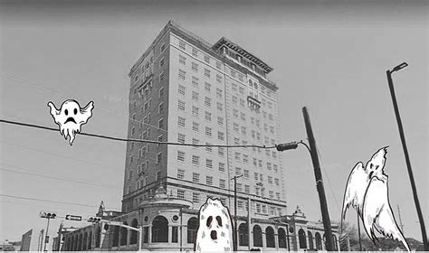 They Say This Hotel is One of the Most Haunted Places in Texas