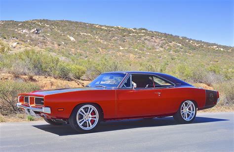 Gen Iii Hemi® 1969 Charger Dodge Garage