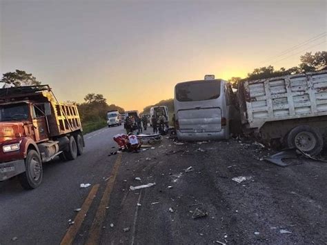 Trágico Accidente En Quintana Roo Ocho Muertos Y 23 Heridos En Choque