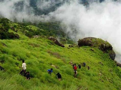 Top 10 Best Trekking Places In Kerala Iris Holidays