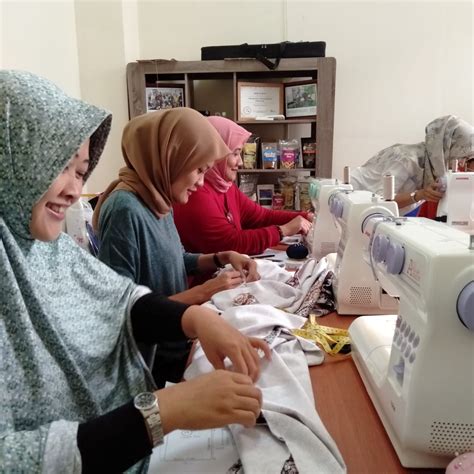 Tempat Pelatihan Menjahit Belajar Keterampilan Kursus Workshop