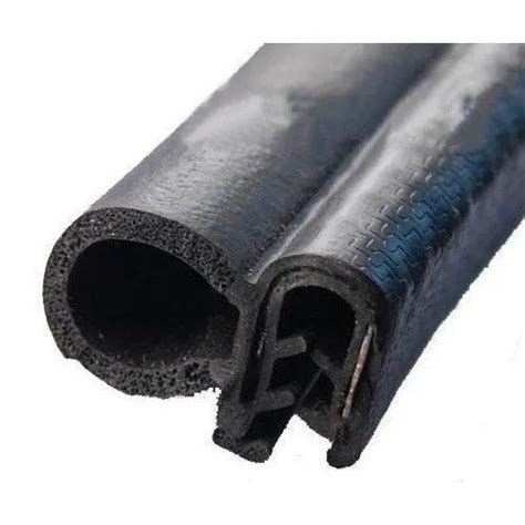 Black Epdm Foam EPDM Door Gasket, Thickness: 2-5 Mm at best price in ...