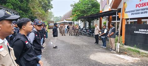 Satpol Pp Kampar Siap Bekerjasama Dengan Bawaslu Kampar Untuk