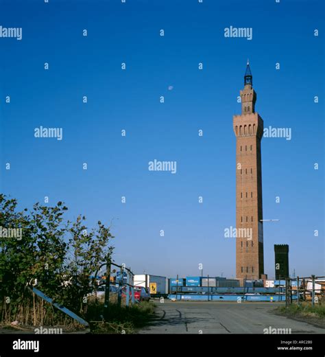 Grimsby dock tower hi-res stock photography and images - Alamy