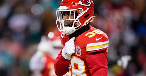 KC Chiefs CB L’Jarius Sneed Keeping Chip on Shoulder Despite Stellar ...