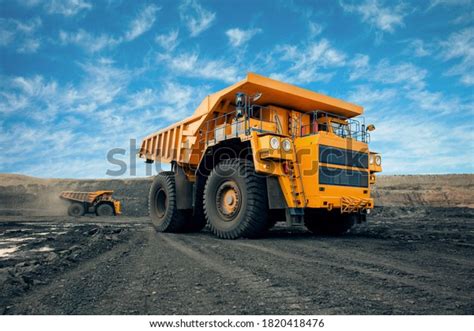 Dump Truck Royalty-Free Images, Stock Photos & Pictures | Shutterstock