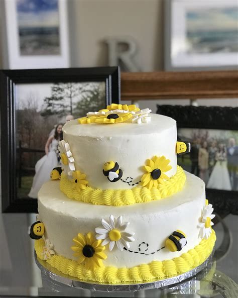 Bumblebee Baby Shower Cake Honey Bee Baby Shower Cake Bee Baby