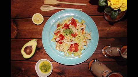 Insalata Di Pollo E Avocado Con Salsa Allo Zenzero Youtube