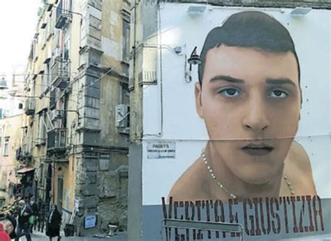 Napoli Il Tar Respinge Il Ricorso Il Murale Per Il Baby Rapinatore