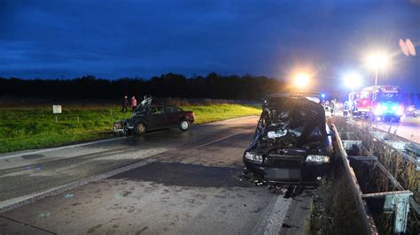 A Walldorf Vater Und Tochter Nach Unfall Verletzt Hubschrauber Im