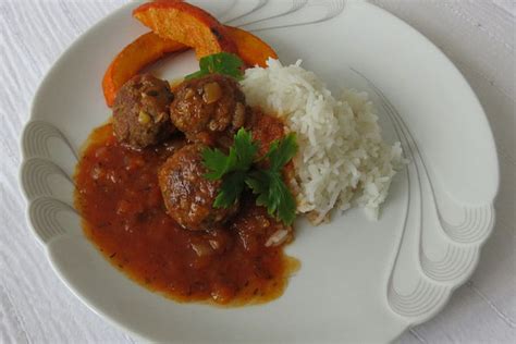 Hackbällchen im Tomaten Paprika Sugo von jth138 Chefkoch