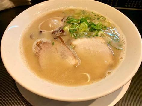 『富山のラーメンランキング30選』実際に食べ歩いた至極の一杯をご紹介！ とみもぐ