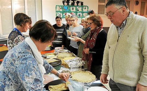 Patro Plus de 50 convives à la soirée crêpes Le Télégramme