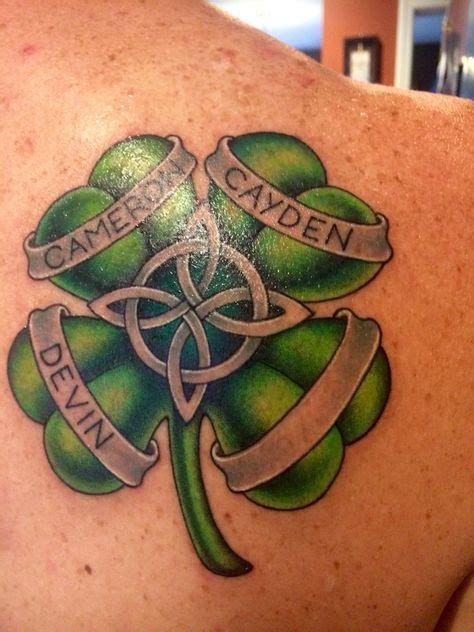 Pin By Dariusz Szulik On Tattoo Shamrock Tattoos Irish Tattoos