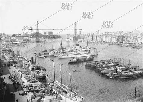 Le Vieux Port Et Le Pont Transbordeur Marseille