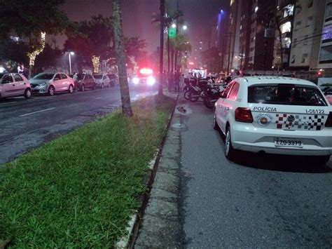 Mulher Socorrida Inconsciente Ap S Ser Atropelada Em Santos Sp