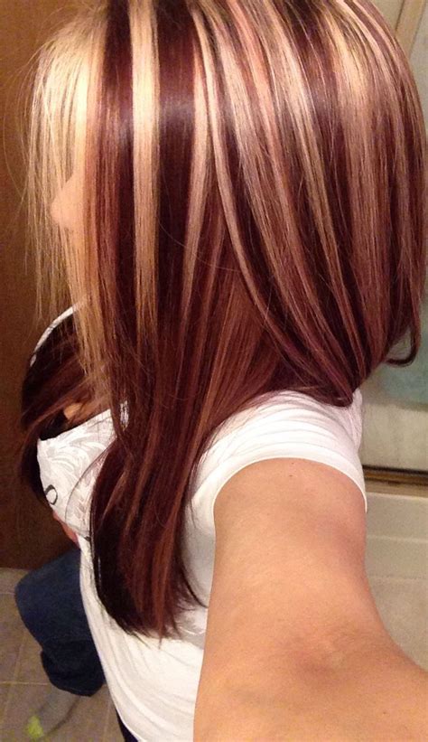 Auburn Hair With Blonde Highlights Just Add Some Dark Chocolate In There And Its Perfect