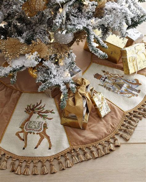 Gold Santa Series Christmas Tree Skirt with Tassels affiliate Святки