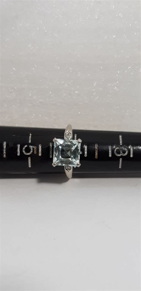 Vintage Traub Orange Blossom Gem
