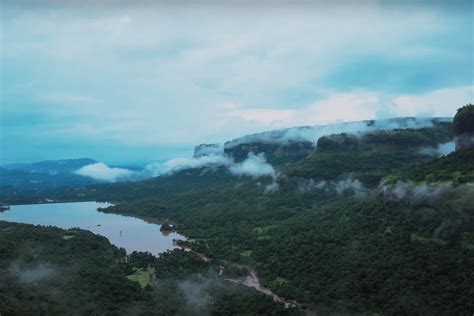 Devkund Waterfall, Best Waterfall near Mumbai and Pune