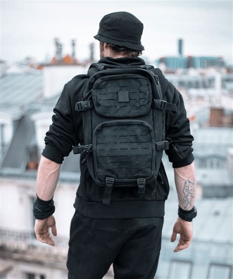 Le système MOLLE découvrir le système d attache ultime GK Pro