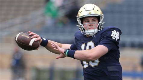 Previewing Notre Dame football quarterbacks in 2024