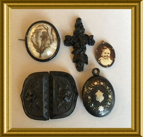 Victorian mourning jewelry