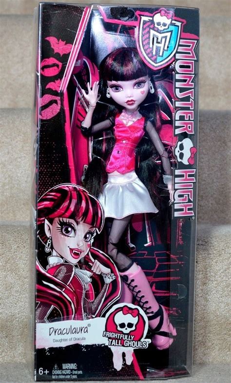 Draculaura Doll Em Arte Monster High Imagem De Fundo Para