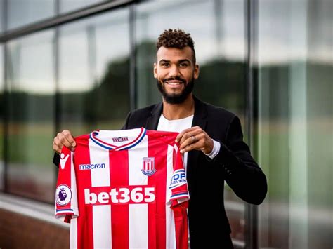 Eric Maxim Choupo Moting Signe Avec Stoke City F C En D Anglaise