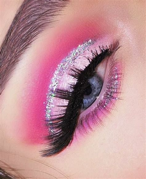 ᴹᴼᴼᴺ S͙h͙i͙n͙e͙ Makeup Pink Makeup Aesthetic Makeup