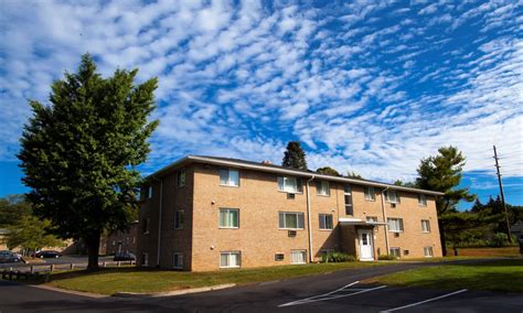 Photos Of Elmwood Court Apartments In Rochester Ny