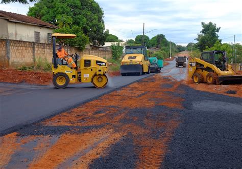 Avenida Rio Branco e Travessa Amapá receberam asfalto e conclusão da