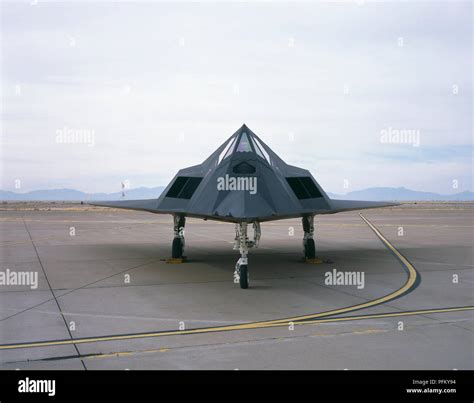 F 117a Hi Res Stock Photography And Images Alamy