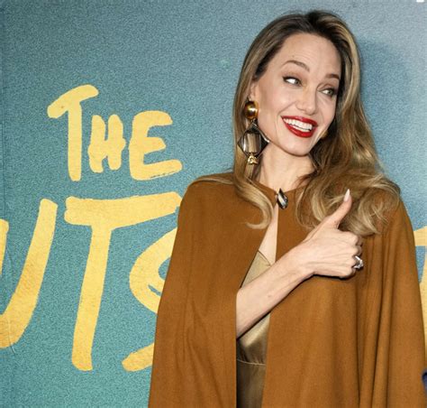 Angelina Jolie Ha Sorprendido Con Un Nuevo Tatuaje Que Ha Capturado La