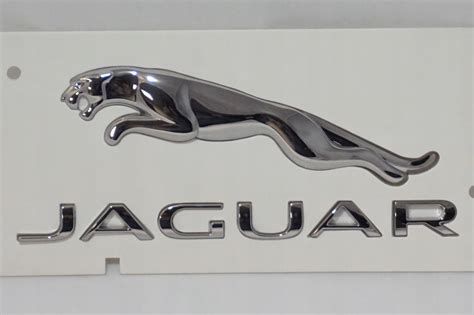 JAGUAR XE XF ZNACZEK LOGO EMBLEMAT NAKLEJKA TYŁ 0000000000 za 149 zł z